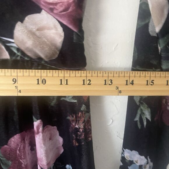 Xtraordinary Big Girls Size 16 Velvet Black Floral Wrap Party Long Sleeve Dress - Picture 7 of 8